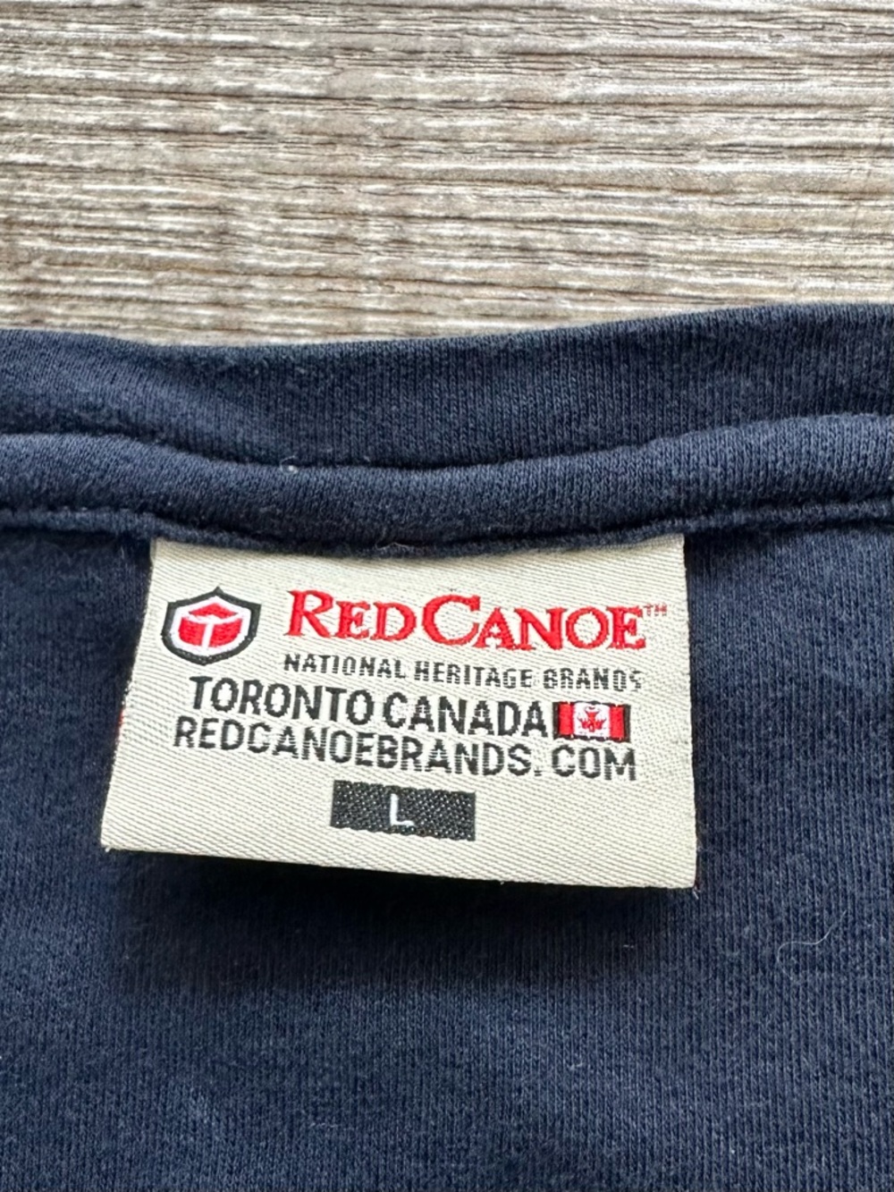 Red Canoe/ Navy Long-Sleeve Crewneck tee/ woman’s L/ 100 cotton - Picture 5 of 8